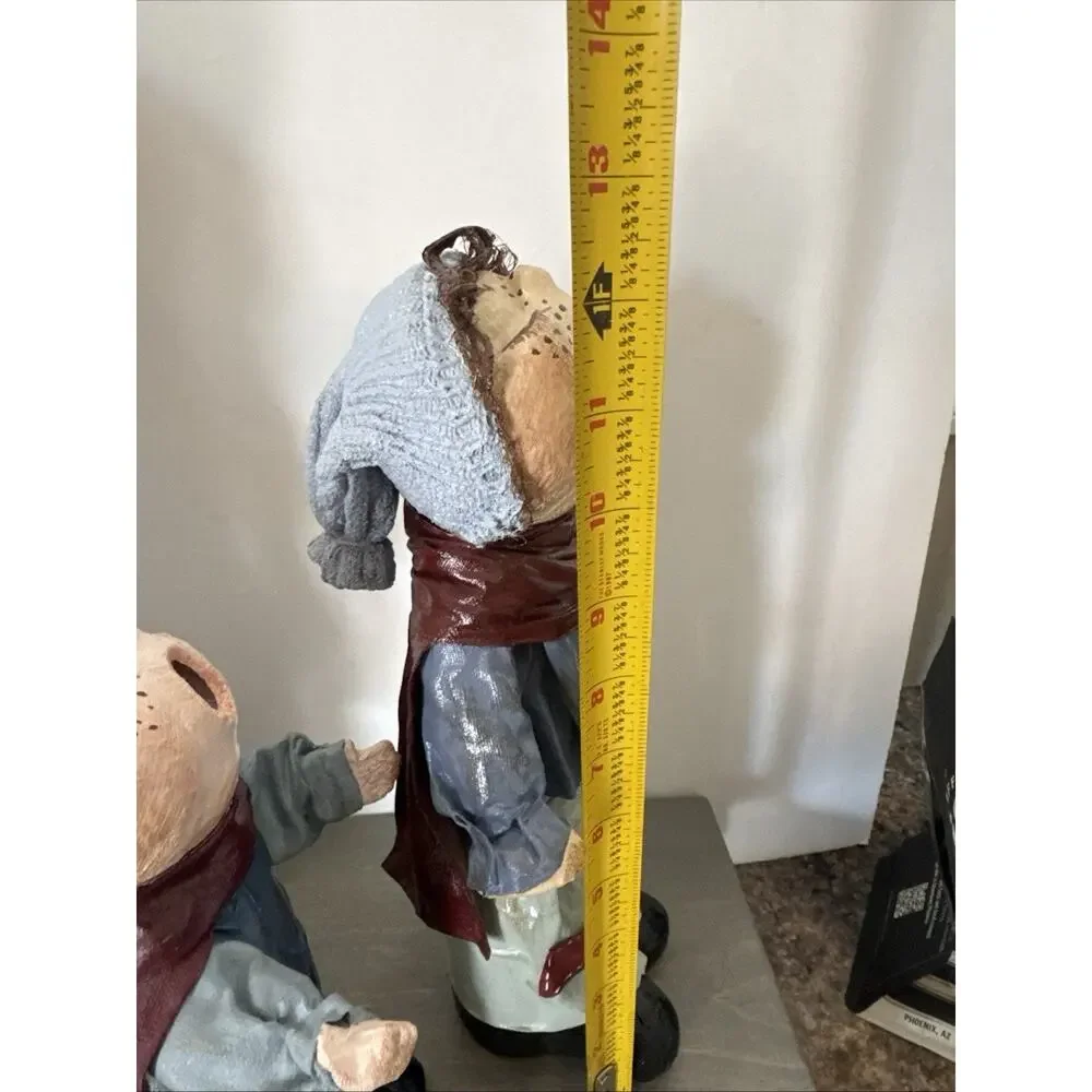 RARE VINTAGE PAPER MACHE CHRISTMAS CAROLERS FIGURES SET - UNIQUE - CUTE XMAS